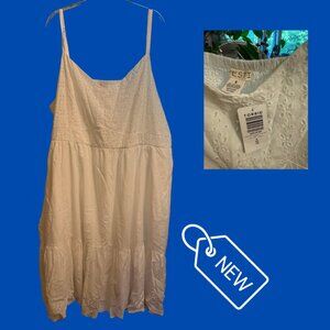 Torrid FESTI White Eyelet Tiered Sundress – Size 6 (6X) NWT